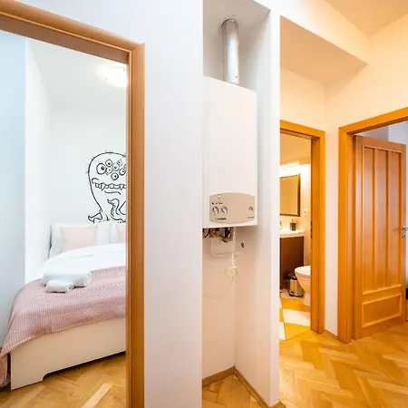Klimentska Cartoon Apartments Prague Exterior photo